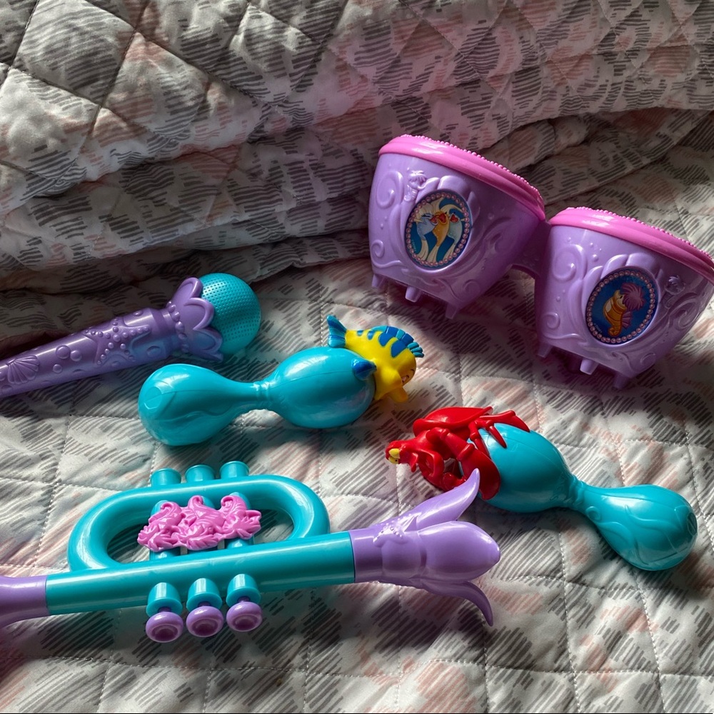 Little Mermaid Musical Instruments!